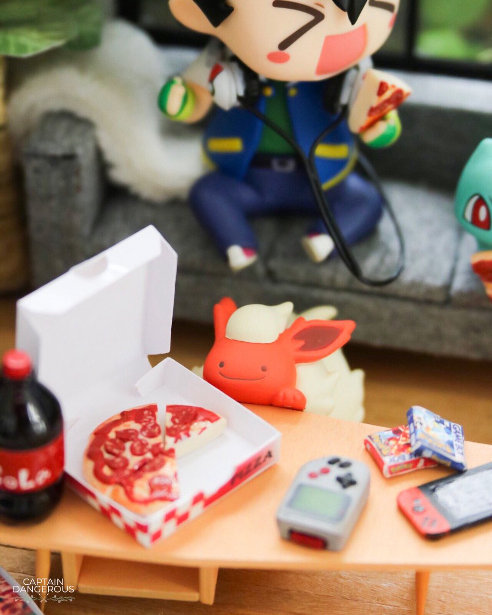 CaptDangerous64's tweet image. Pizza time! 🍕🥤#Pokemon