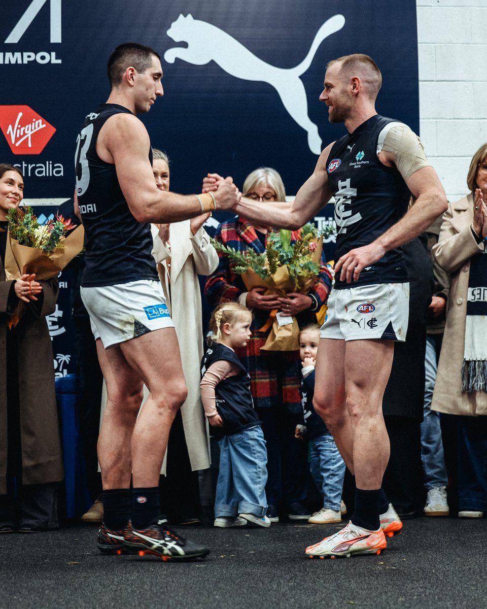 CarltonFC's tweet image. Mates for life 🤝