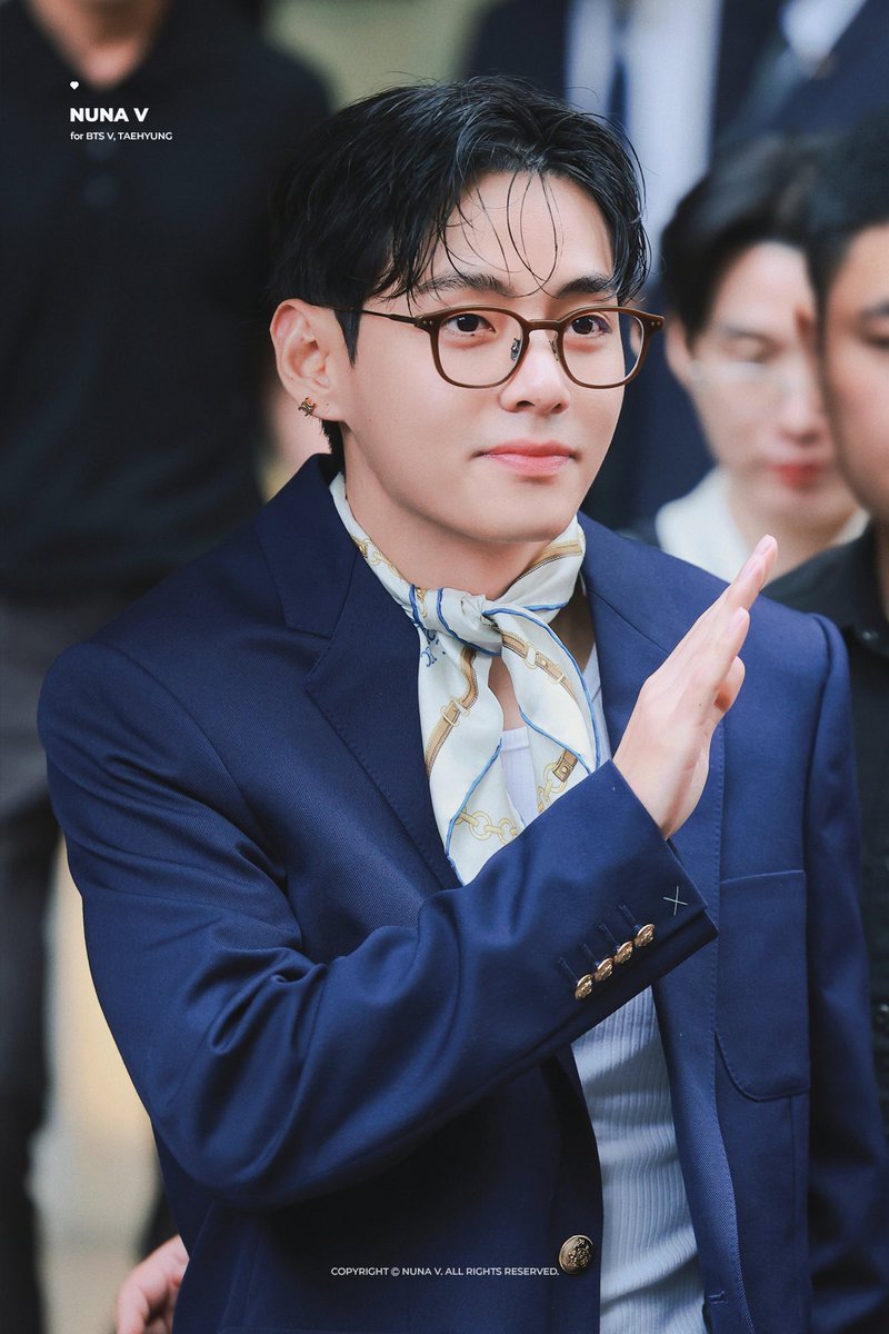 dilfythv's tweet image. oh professor kim..