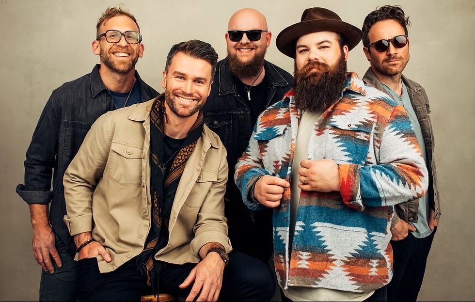 annarborark's tweet photo. Straight from Asheville to Ann Arbor TONIGHT! 🎤

 @ashesandarrows  are taking the stage with vocals that'll stop you in your tracks and lyrics that hit home.

🎟️ Secure your spot—this one’s gonna be memorable.
https://t.co/uFZ4mrKTic 

#country #rock #livemusic #americana https://t.co/ihjosohYrs
