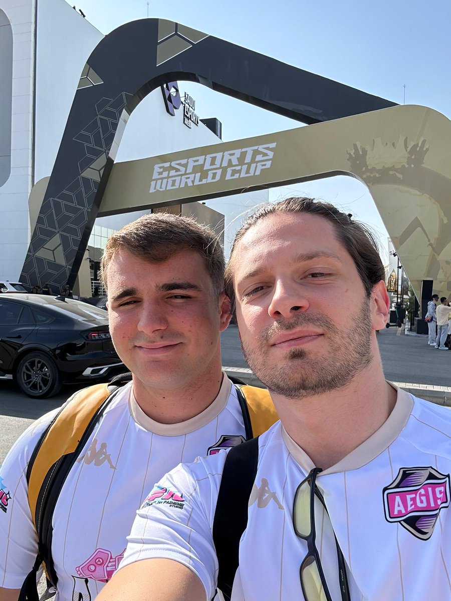 Team_Aegis_'s tweet image. 𝗘𝗪𝗖 𝗘𝗰𝗵𝗲𝗰𝘀 : Last Chance Qualifier
C'est parti pour la phase de poule ! Il faut terminer dans le Top 4 pour se qualifier aux playoffs ♟️
Une tâche compliquée, mais loin d'être impossible ! #ShieldsUp
➡️ twitch.tv/drfeelgood