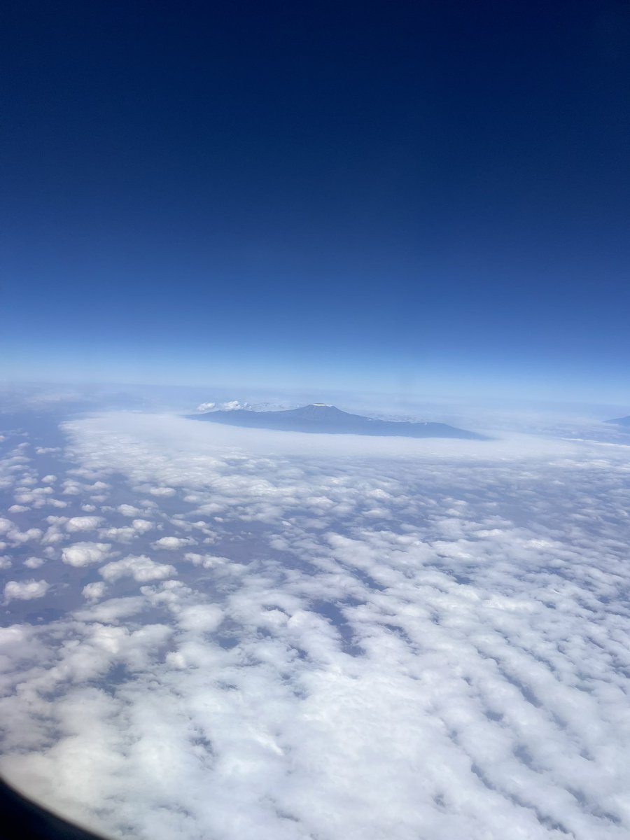 de_enginiya's tweet image. I saw this mountain from the sky. Who can guess its name?