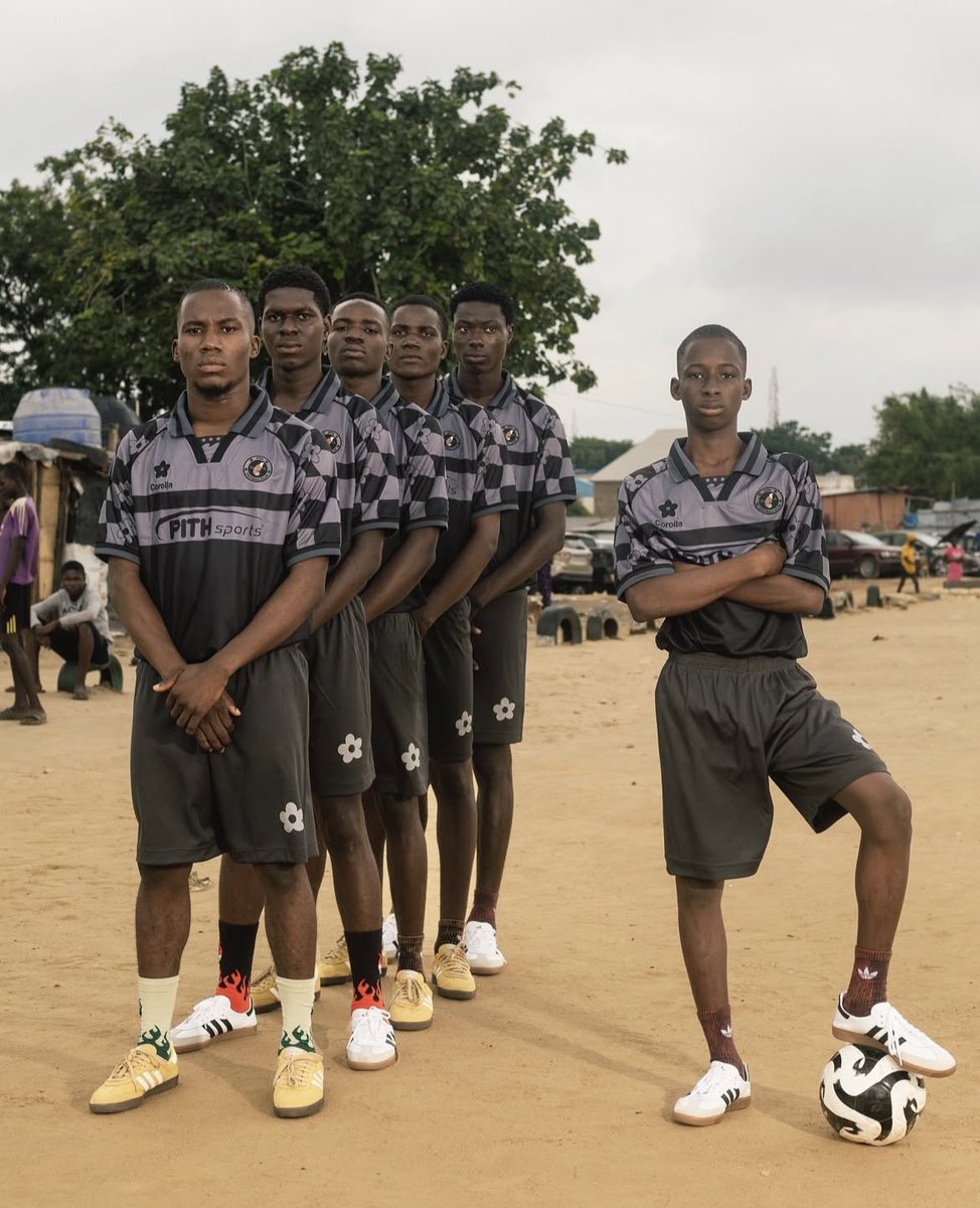 WAVYVRSE💛 tweet media