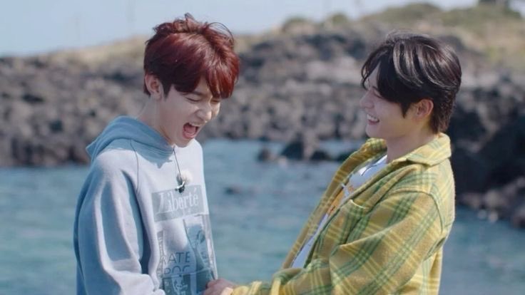 jiwoongiez's tweet image. happy birthday to hao 🎻🤎
ZHANG HAO WORLD TOP STAR
#25GoldenStarsForZhangHao
#여름하늘이_하오로_물든_날
#章昊0725生日快乐