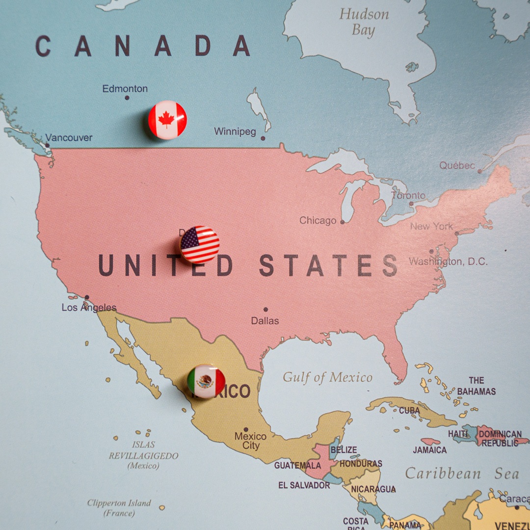 Markets remain unsettled as investors brace for a pivotal week, driving short-term volatility in gold and silver.

📅 Fed Interest Rate Decision – July 30th
📅 Tariff Deadline – August 1st

Keep up to date with the latest prices with BullionByPost - bullionbypost.co.uk/gold-price/