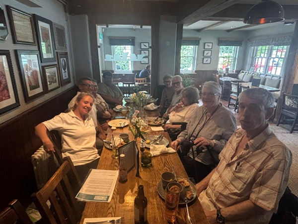 BPF's Charlotte and Kripen enjoyed meeting members of the Southampton Branch yesterday and chatting over lunch 🍽️. Great to see an active Branch network bringing #polio survivors together 😍
