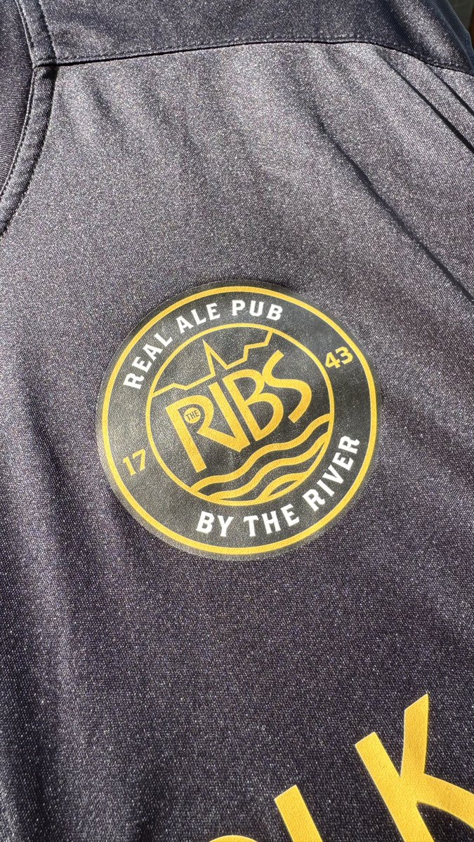FeedTheSpud's tweet image. Play for the name on the front of the shirt and they’ll laugh at the stupid name on the back.
Up the Bastard Ribs. Hat-trick pending.