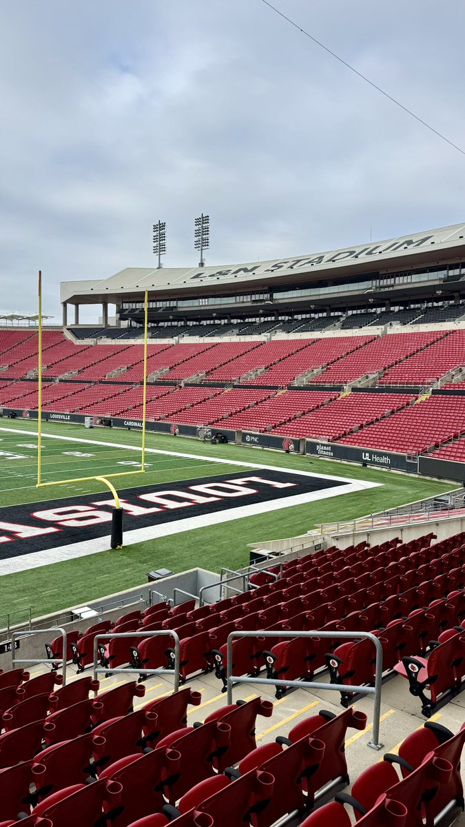 ANSRSFB's tweet image. We are excited to have the Louisville Cardinals on our team! Onboarding complete ✅ @LouisvilleFB #ANSRS