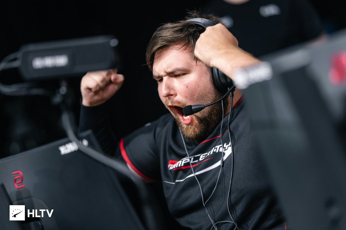 ComplexityCS's tweet image. 7-5 and @CxziDanny&apos;s getting loud 🗣️