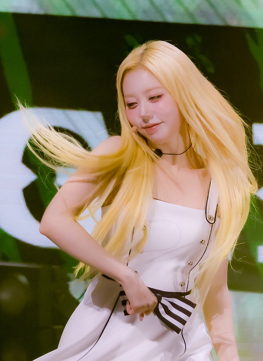 91ken3's tweet image. 25.07.20
tripleS A Live 25 in Tokyo
Day2
#Hyerin #์ ํ๋ฆฐ #ํ๋ฆฐ
#tripleS #ํธ๋ฆฌํ์์ค
#tripleS_ALive25