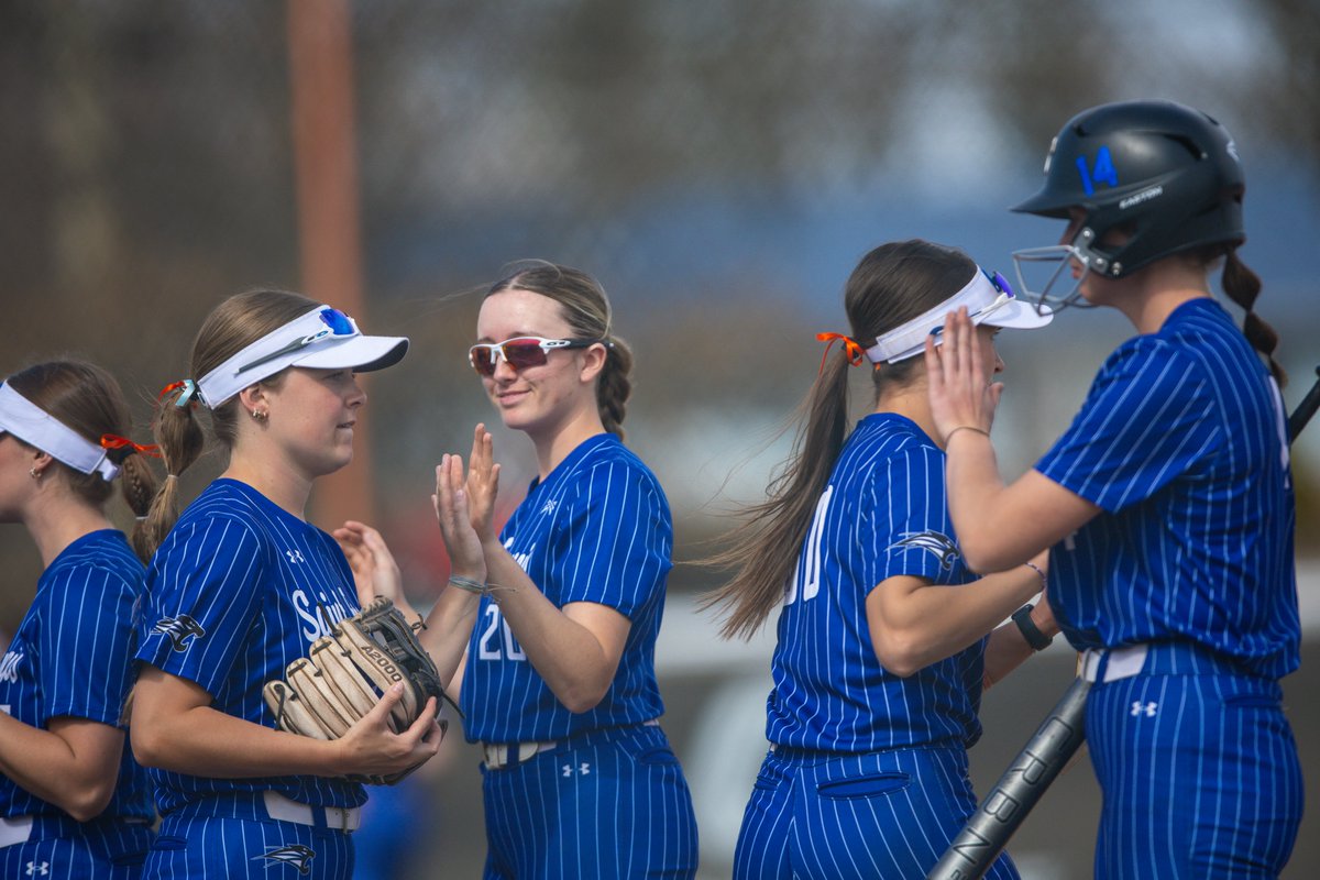 USFFW's tweet image. Cougars compete with heart and hustle. 🐾
Championship athletics roar here. 📢
Athletics are a huge part of life at Saint Francis!
Get to know all of our @sfcougars teams at saintfranciscougars.com. 💙🤍