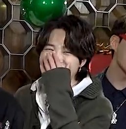 jm_ricecake's tweet image. 디밍 특유의 풉킥미소가 넘 귀엽자넝