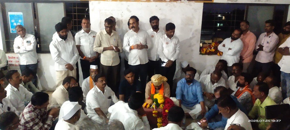 RealBacchuKadu's tweet image. शेतकरी संपावर जाणारे महाराष्ट्र मधील पहिले ऐतिहासिक गाव पुणतांबा येथे बच्चू भाऊंचे आगमन..