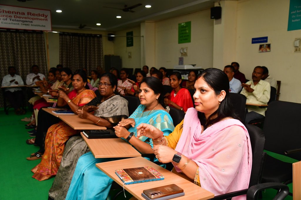 Jacob Ross (@jacobbhoompag) on Twitter photo 🤘Sign Language Training for Officials: A Step Toward Inclusive Governance
🤘🤟In a deeply thoughtful and people-first initiative aligned with Chief Minister A. <a href="/revanth_anumula/">Revanth Reddy</a> vision of an inclusive Telangana, District <a href="/Collector_KNR/">Collector Karimnagar District</a> <a href="/PamelaSatpathy/">Pamela Satpathy</a> has taken a compassionate 🤘Sign Language Training for Officials: A Step Toward Inclusive Governance
🤘🤟In a deeply thoughtful and people-first initiative aligned with Chief Minister A. <a href="/revanth_anumula/">Revanth Reddy</a> vision of an inclusive Telangana, District <a href="/Collector_KNR/">Collector Karimnagar District</a> <a href="/PamelaSatpathy/">Pamela Satpathy</a> has taken a compassionate