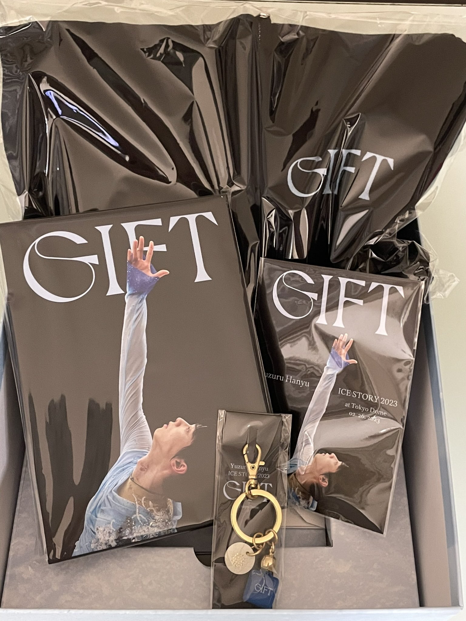 羽生結弦　gift 限定盤BOX付属品　キーリング　氷解水　未開封 Yuzuru Hanyu ICE STORY 2023 “GIFT” at Tokyo Dome 永久保存版