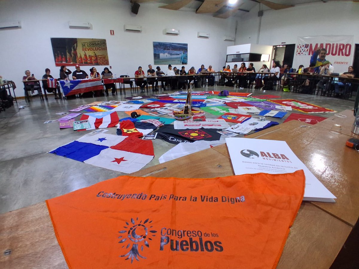 CPueblos_Col's tweet image. 🚩El Congreso de los Pueblos presente en la 9na Reunión de la Coordinación Continental del Alba Movimientos, con la participacion de 21 países de latinoamerica y del caribe.
🤝De manera conjunta hemos hecho una lectura de realidad, en donde identificamos las tendencias de la…