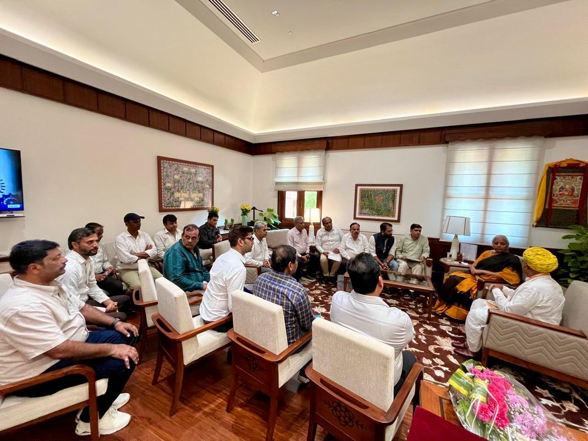 lubindia's tweet image. आदरणीय प्रधानमंत्री श्री नरेंद्र मोदी जी के नेतृत्व में आज केंद्रीय वित्त मंत्री श्रीमती निर्मला सीतारमण जी से भेंट कर राजस्थान के उद्योग एवं स्टोन इंडस्ट्री के विकास से जुड़े महत्वपूर्ण विषयों पर सार्थक चर्चा हुई।
हमारे विचारों और आवश्यकताओं को प्राथमिकता देते हुए यह महत्वपूर्ण…