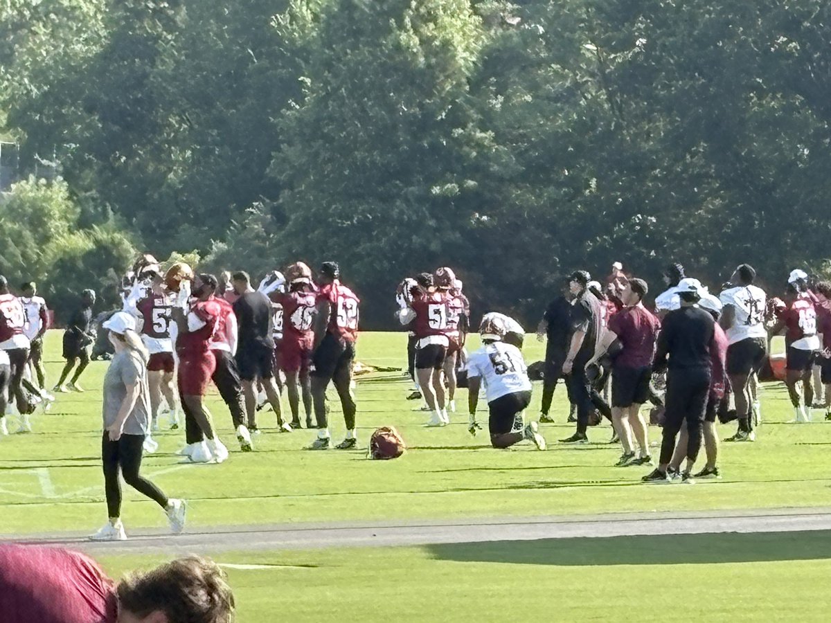 13BrianSmith's tweet image. Back at it again today from Commanders training camp! Join myself and Shane Fordham later today live at 4, 5, 6, and recap at 11 as well as online on @13newsnow! @Commanders @shanefordhamtv 🏈🏈🏈