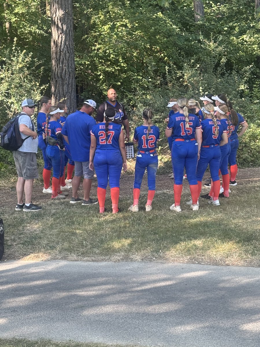 MojoNW_'s tweet image. TC PDX World Series @TCSFastpitch 2-1-1 in Pool play. Placed 2nd in our pool. Gold Bracket play starts today! 8am Game vs. OR Thunder at Hillsboro Stadium Field 2! @TopPreps @PrepSoftball @ExtraInningSB @PL_sbrecruiting @ExpoRecruits @SoftballRecruit @SBRRetweets @TOP_D1RECRUITS
