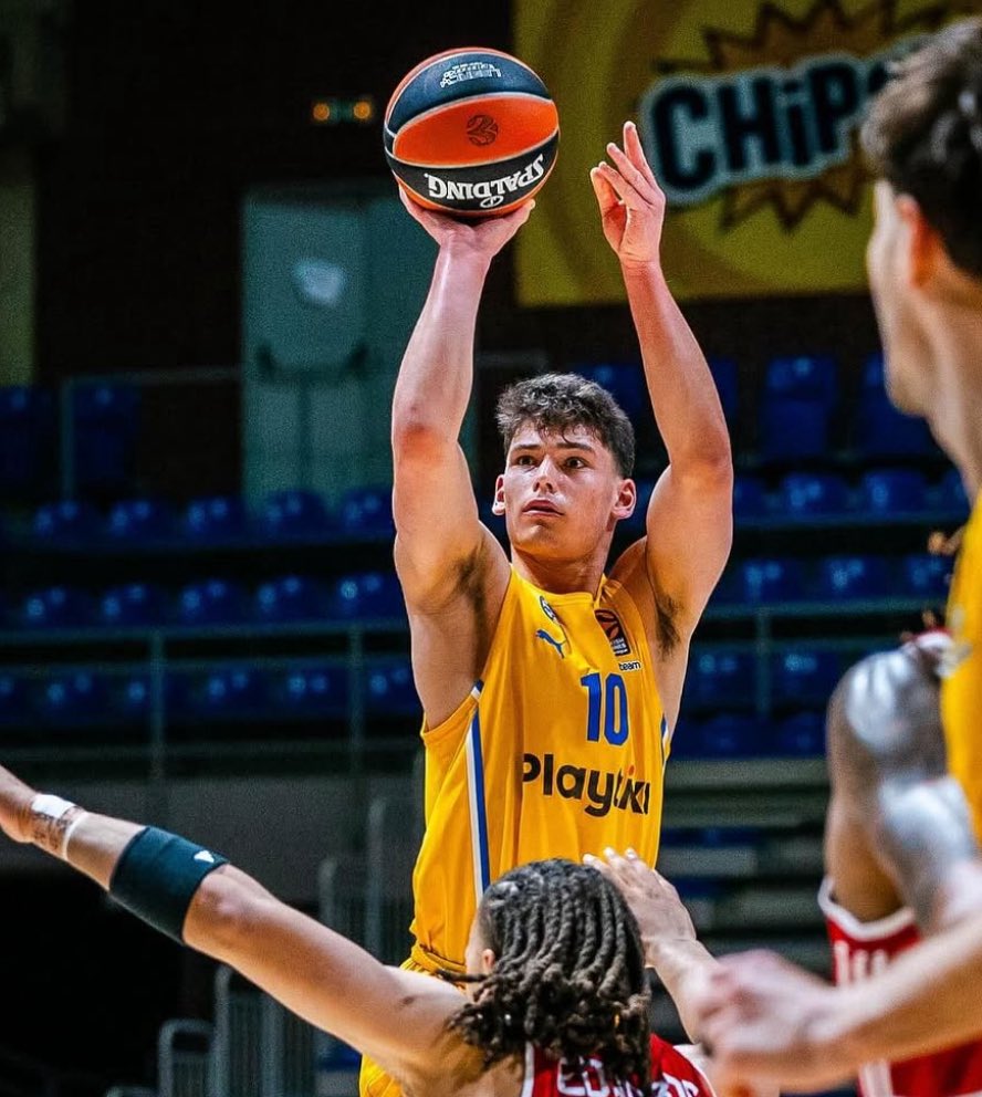 BoilerMuse's tweet image. Omer Mayer shares a thank you post to Maccabi Tel Aviv 🇮🇱
Now he transitions to his new journey at Purdue 🚂🏀