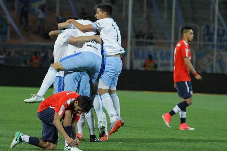 🧎🏻‍♂️‍➡️🔝 De rodillas ante el Gigante del Norte