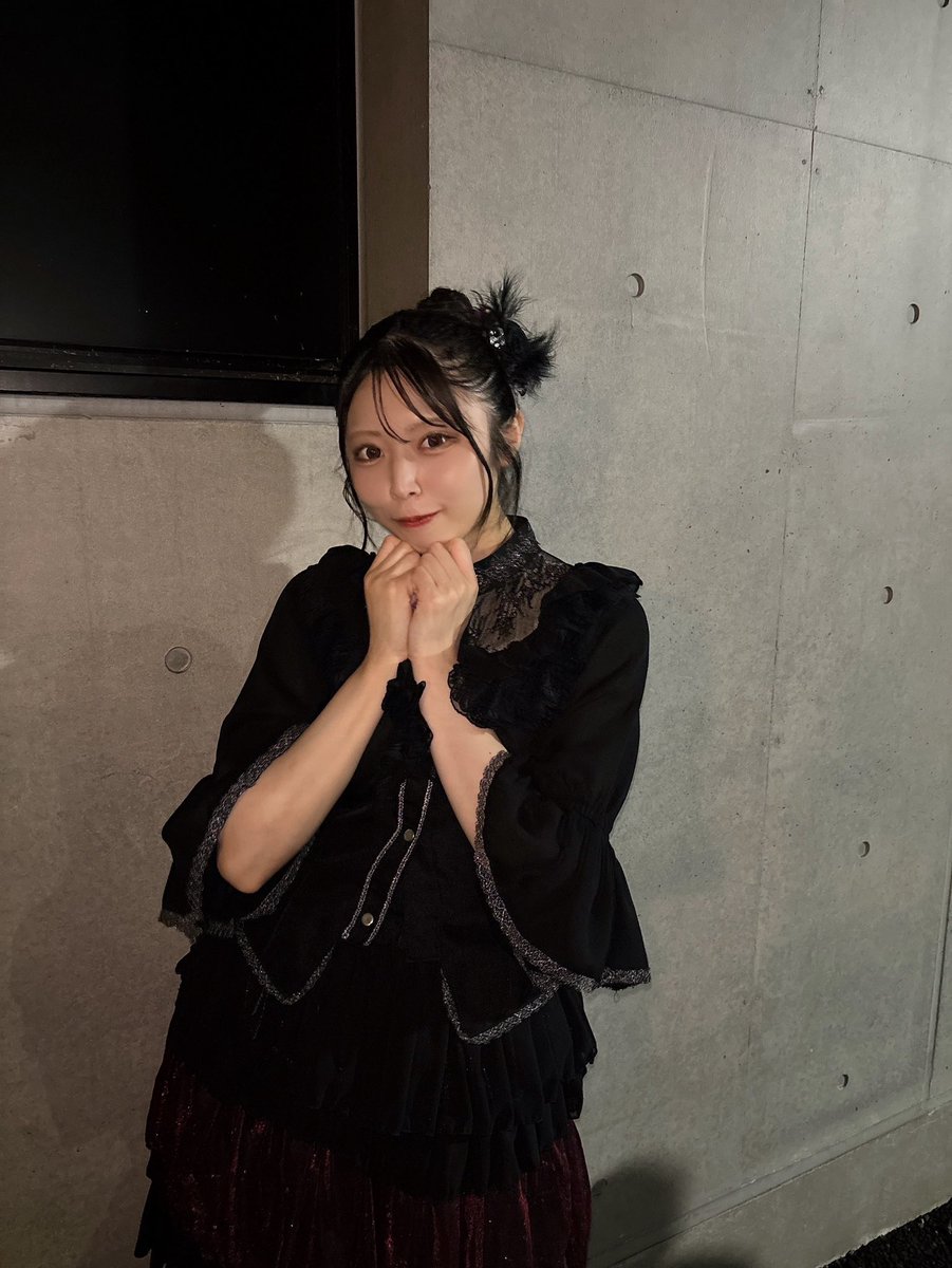 kaede_ub's tweet image. SHIBUYA DIVE
ありがとうございました⸜❤︎⸝

25分ノンストップ
どうだったかなー？❤️‍🔥
みんなと熱々な時間過ごせて
嬉しかった👌🏻💫💫

トリの遅い時間まで
ありがとうだよ🥲🙏✨✨