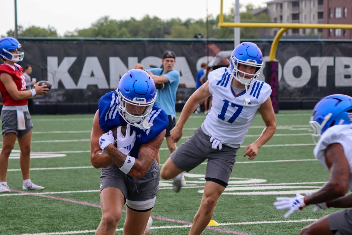 I stopped by the Jayhawks first practice of the year. Here’s a little look through my lens!📸 <a href="/KU_Football/">Kansas Football</a> 

instagram.com/p/DMfl1T_MwSe/…