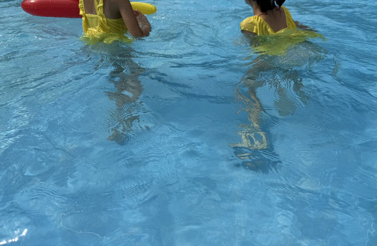 sea_riry's tweet image. .
.
プール行って公園行って夕陽みて
いっぱい遊んだ日  🎐 🍉 𓈒𓏸︎︎︎︎
.
.
#夏休み    #プール