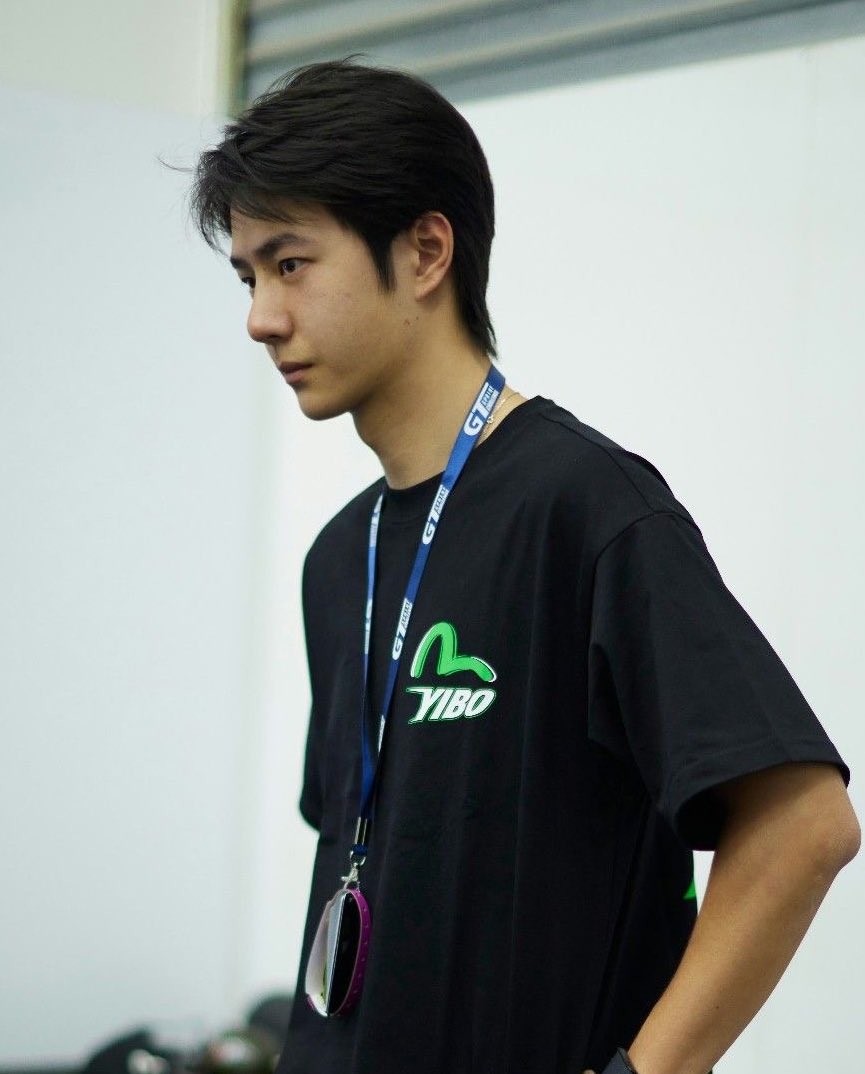 zaiinzam's tweet photo. โตขึ้นมากจริงๆ หล่อมากด้วยㅠㅠ ไม่แปลกใจทำไมใครๆก็ยกเขาเป็นสเปค https://t.co/kk7IGaRx1D