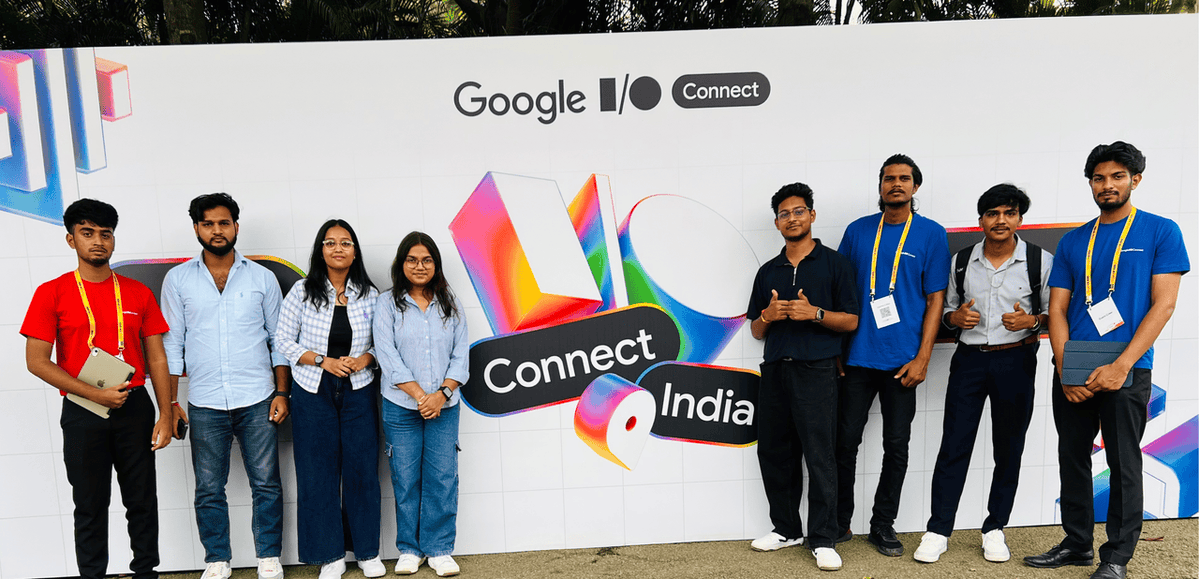 fetch_ai_IL's tweet image. Fetch.ai Innovation Lab joined @Google I/O Connect in Bangalore - and what a day it was! 🌎
Our team and fellow ambassadors had an amazing day, connecting with passionate developers and seeing innovators genuinely excited about what we’re building at @Fetch_ai.…