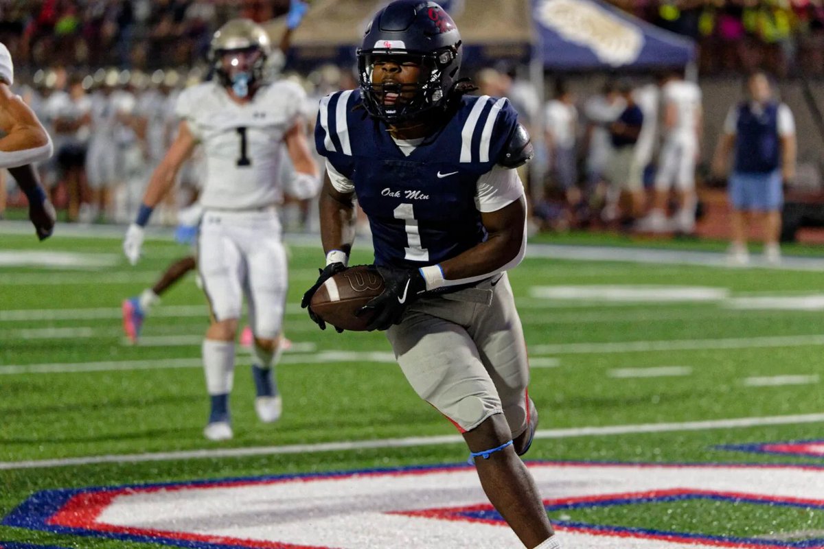 traley34's tweet image. The Oak Mountain Eagles are preparing to face another tough schedule in year three under Shane McComb, with sights set on making the playoffs.
Schedule Breakdown: shelbycountyreporter.com/2025/07/24/oak…