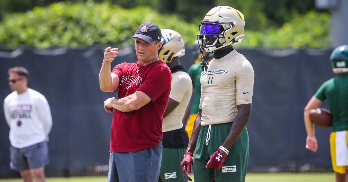 The State of SC is loaded in the 27' Class (National Rank)

Joshua Dobson 5⭐️ CB (5)
Boogie Bryant 4⭐️ EDGE (46)
Seth Tillman 4⭐️DT (109)
Nate Carson 4⭐️OT (176)
Khristian Jackson 4⭐️WR (247)
Jaiden Kelly-Murray 4⭐️WR (261)