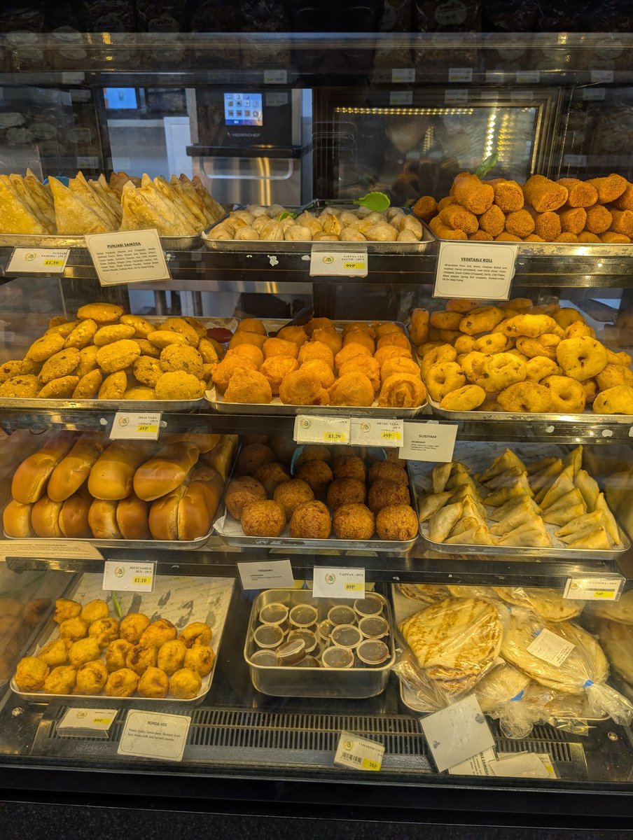 I've fallen into heaven. 🤩🤩🤩