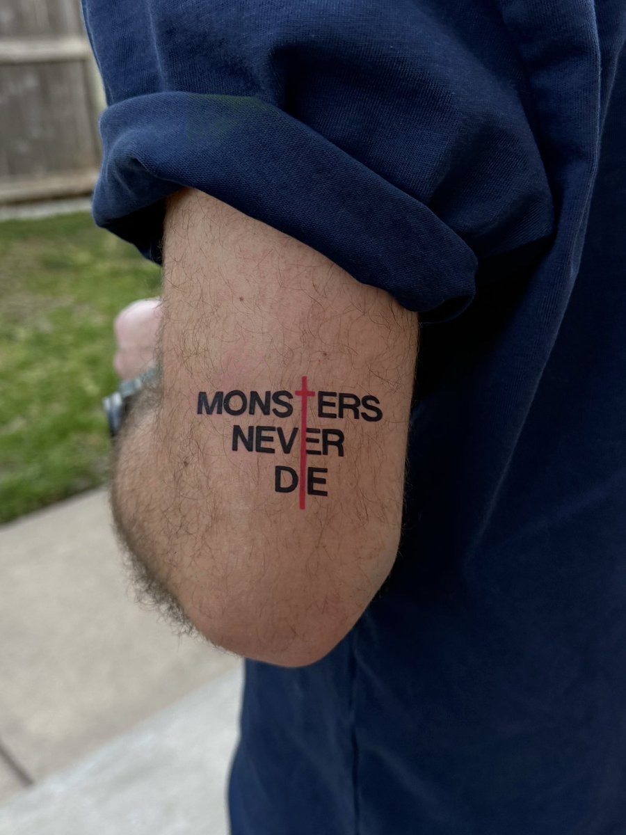 ChromatiChase's tweet image. tattoo idea… do we like? i would get it in solid black but thats the idea