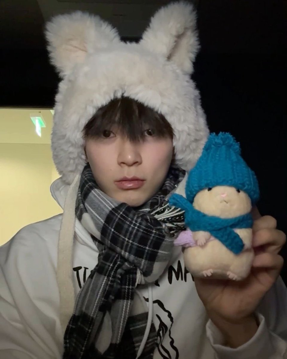 multifandom_wi's tweet photo. @kimtaeraebias 20 😭 https://t.co/3LFiJXLAFK