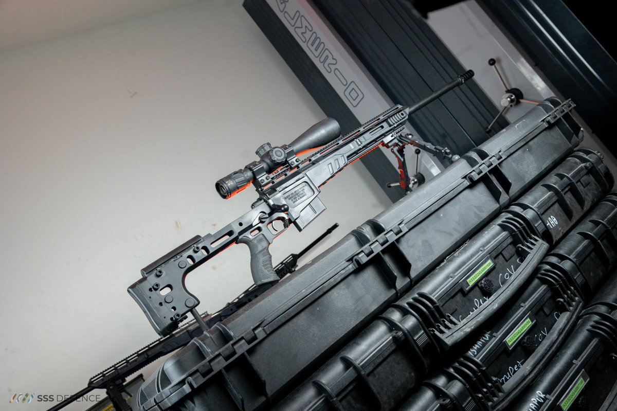Viv_Krishnan's tweet image. When Art meets Weaponry ! The @sssdefence SABER, chambered for the .338 Lapua Magnum cartridge. Battle tested & designed for a high level of reliability & precision in the most challenging of environments