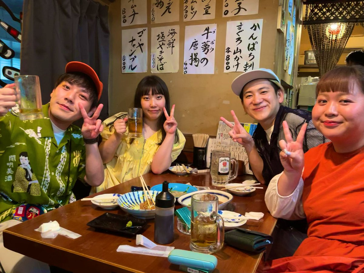 エレガント人生×世間知らズ
破茶滅茶に最高でした！！！

次回リミッター解除したトークライブしようとなったのでその際は是非お集まりを。