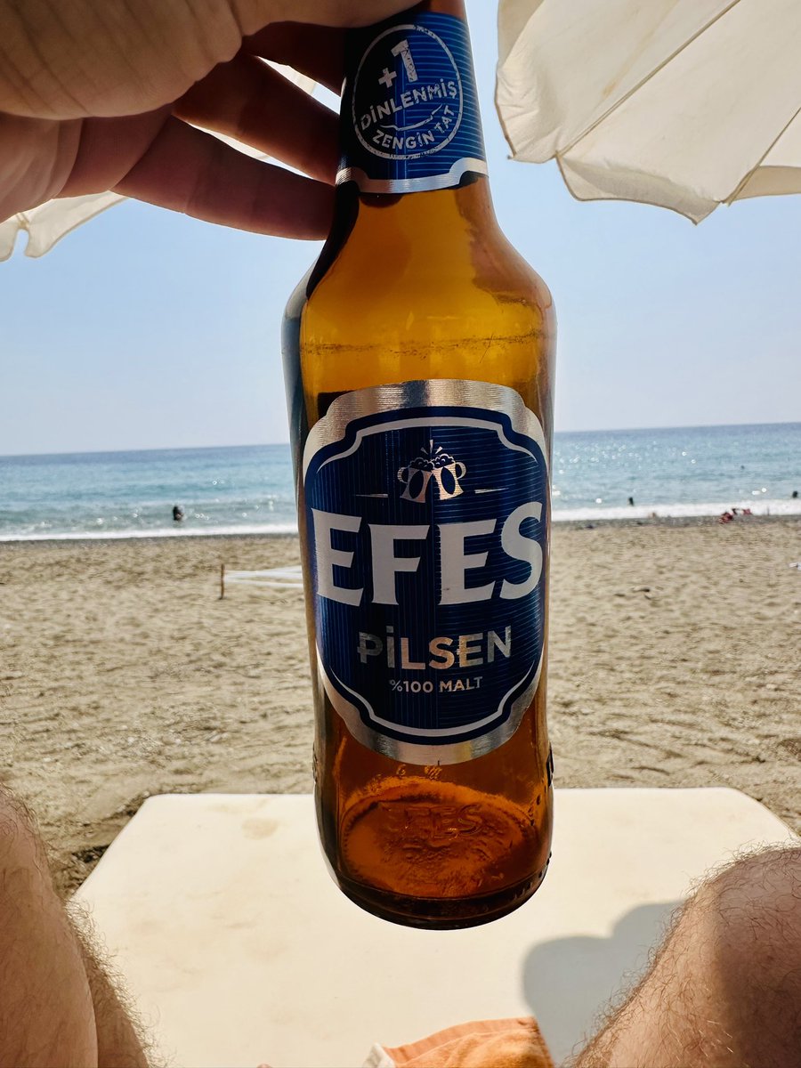 Tatil güzel,
Alanya sıcak ve Efes buz gibi ☀️🧿