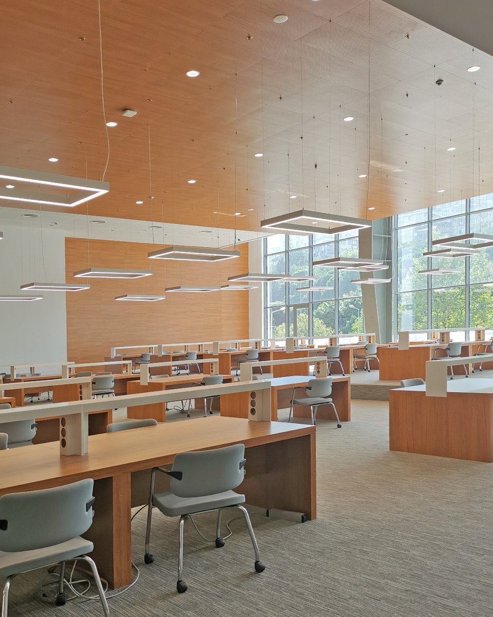 #tbt
Proje İsmi/ Project Name: Atlas Üniversitesi
Yer / Location: İstanbu, Kağıthane
Tarih/Date: 2019
İnşaat Alanı/Total Area: 65.000 m²
#adnankazmaoglumimarlik #adnankazmaogluarchitecture #üniversite #university #architecture #istanbul #archidaily #architecturelovers