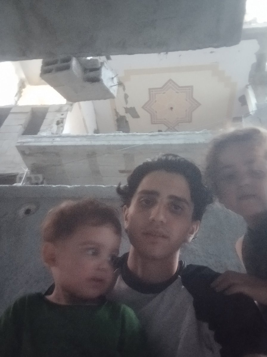 Since this morning, we haven't received any donations to help my family with food. We depend on them daily.

Despite my efforts to make their voices heard😔

Please don't forget us.

Help me if you can, even with a comment or a point. gofund.me/a0ac7bdd