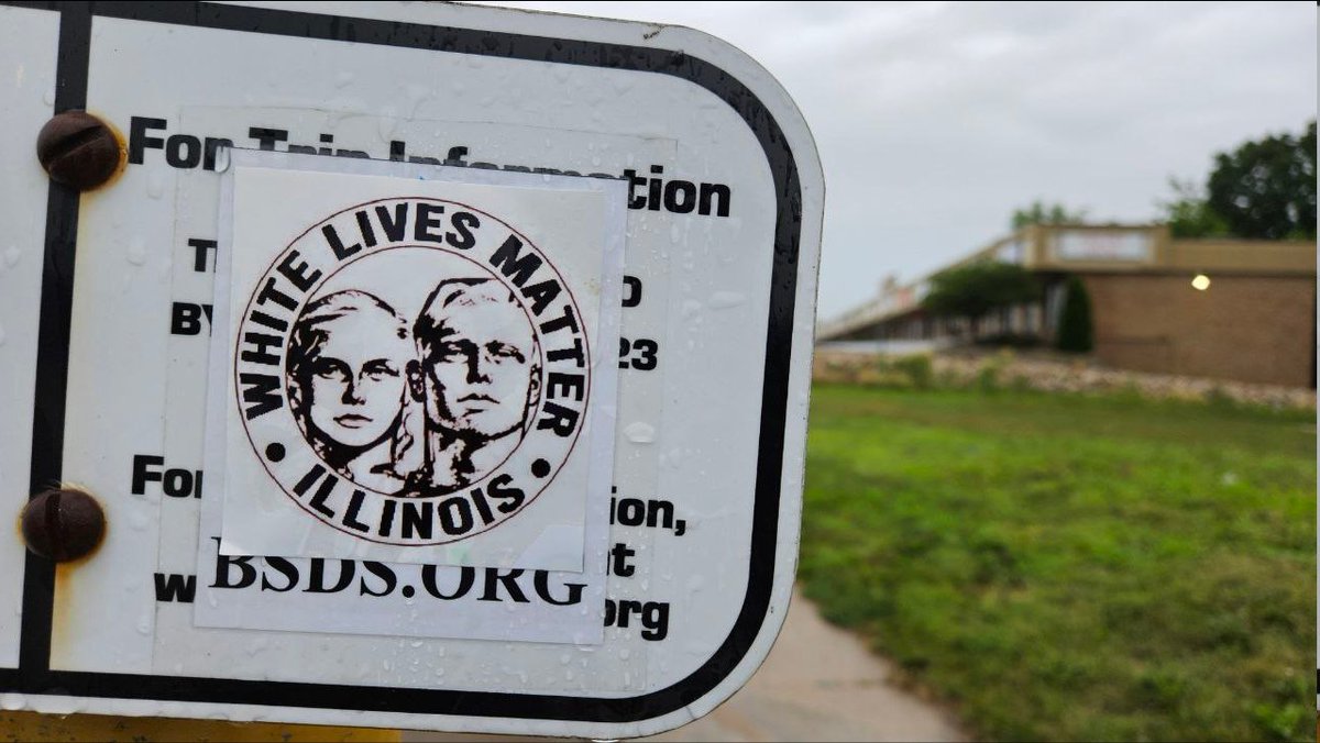 WLMInitiative's tweet image. Despite the heat and rain, activists were still outside last weekend in Central Illinois, getting our message out there.