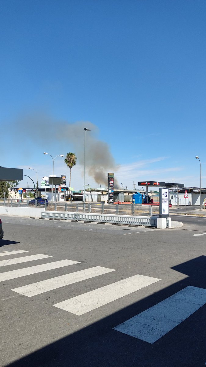 El_Mandarrian's tweet photo. Otro incendio en Córdoba... https://t.co/wq0b1FOK6X