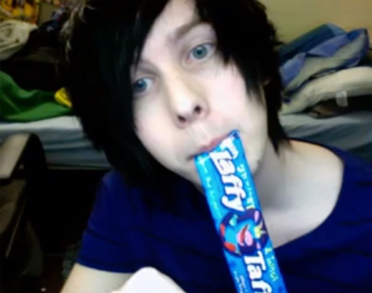mutatedwords's tweet image. me btw if you care