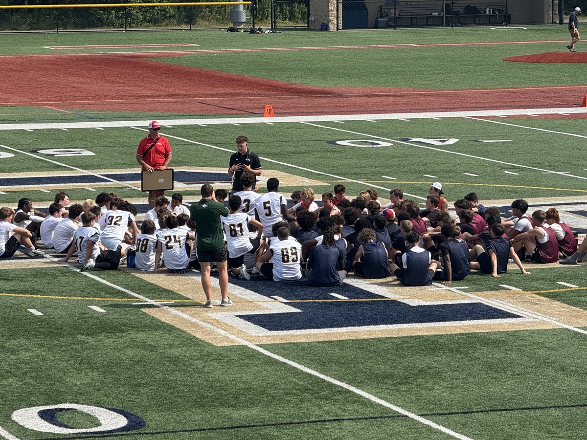 Orchard Park Quakers Football (@opquakersfb) on Twitter photo Nothing better than sitting in the stands and watching your guys compete! Love the efforts our FRESH and JV guys at the <a href="/CrossTrainingA/">Cross Training Athletics</a> JV 7on7!!! Nothing better than sitting in the stands and watching your guys compete! Love the efforts our FRESH and JV guys at the <a href="/CrossTrainingA/">Cross Training Athletics</a> JV 7on7!!!