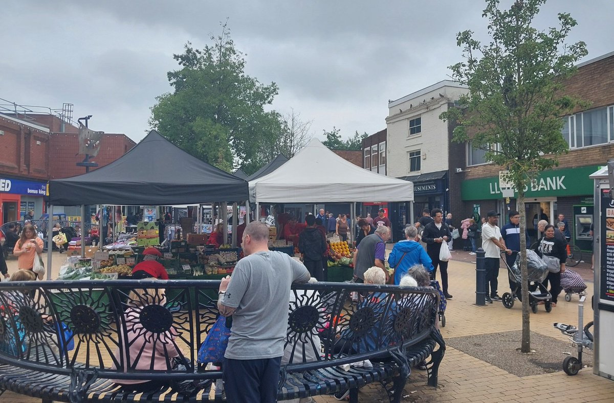Bilston & East Park Police (@bilstonwmp) on Twitter photo A busy day on #Bilston town centre.
Visited all the charity shops whilst on foot patrol
Giving purse bells out.
Please look after your purses.
Pcso Lewis
<a href="/WolvesPolice/">Wolverhampton Police</a>
<a href="/WMPolice/">West Midlands Police</a>
<a href="/Bilston/">Oliver Harris</a> town centre A busy day on #Bilston town centre.
Visited all the charity shops whilst on foot patrol
Giving purse bells out.
Please look after your purses.
Pcso Lewis
<a href="/WolvesPolice/">Wolverhampton Police</a>
<a href="/WMPolice/">West Midlands Police</a>
<a href="/Bilston/">Oliver Harris</a> town centre