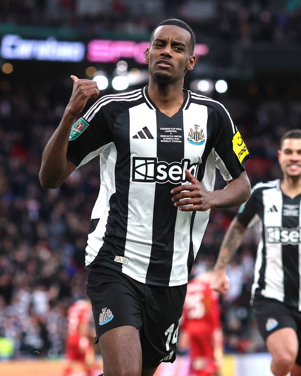 ChelsTransfer's tweet image. Chelsea are NOT actively working on Alexander Isak deal and have no interest in proceeding despite reports. Chelsea are very happy with their strikers. The club working on the Isak deal was, is and remains Liverpool. (via @FabrizioRomano)