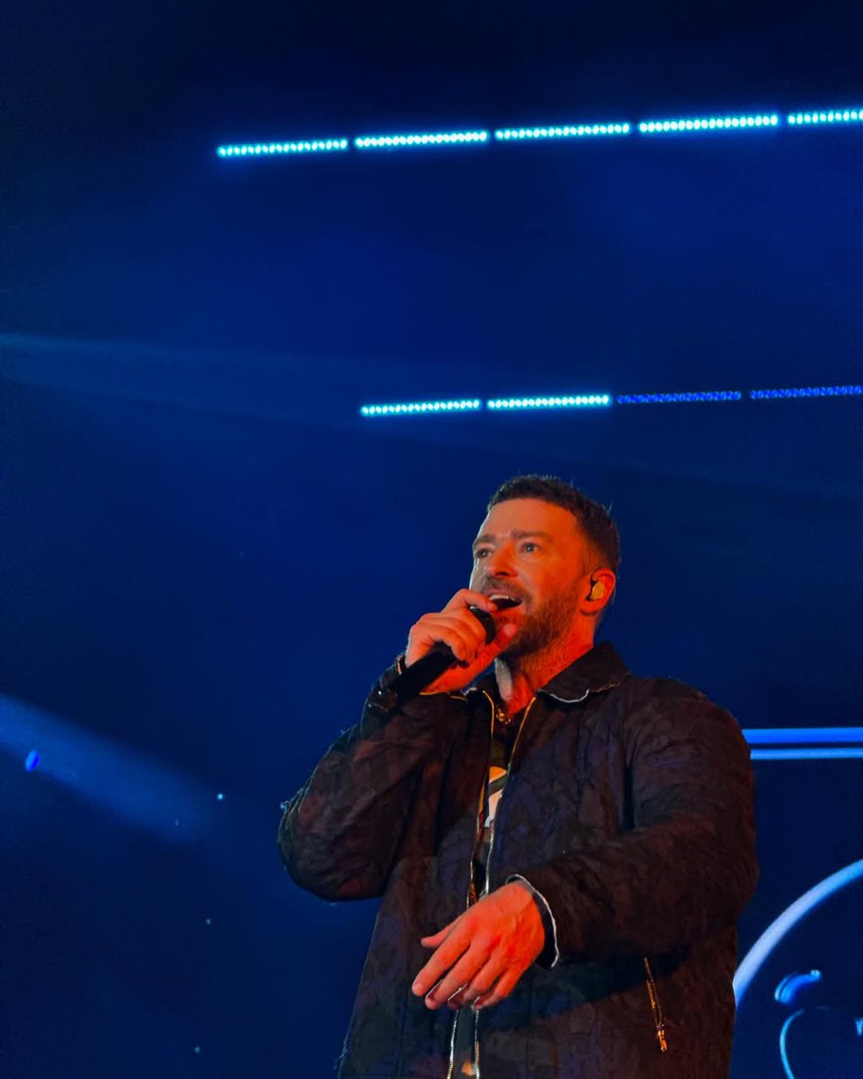 jtrocks_'s tweet image. Justin Timberlake, Dinamo Arena, Tbilisi, Geórgia (2025) 📷 raushan_nurpeissova | galeriajtrocks.blogspot.com