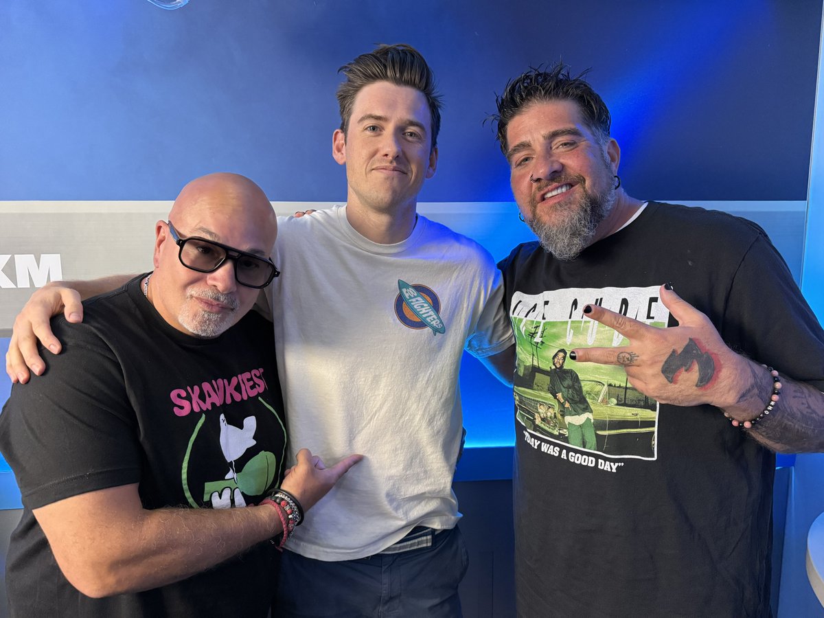 TheBonfireSXM's tweet image. Brand New #TheBonfire Podcast w/ @bigjayoakerson @RobertKelly & Mike Feeney out now! Download, Rate, Review & Subscribe wherever you listen! #CrackleCrackle
podcasts.apple.com/us/podcast/the…