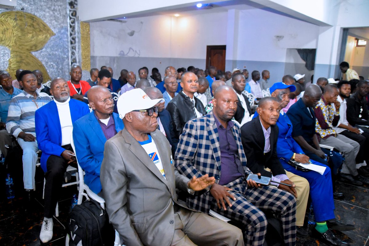Grande affluence aux opérations combinées de sensibilisation et d'immatriculation des agents publics de Tshikapa dans la Province du Kasai.