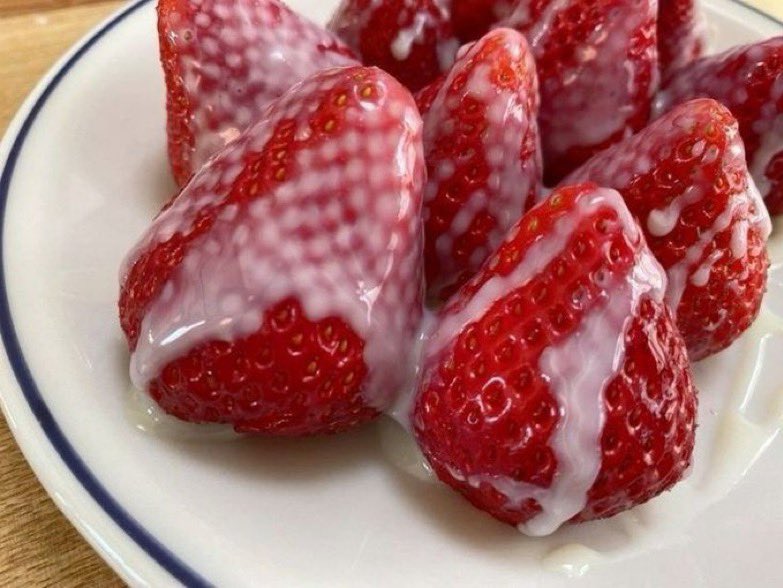 worstdelrey's tweet image. e meu namorado que fez morangos do amor pra mim (com a porra dele